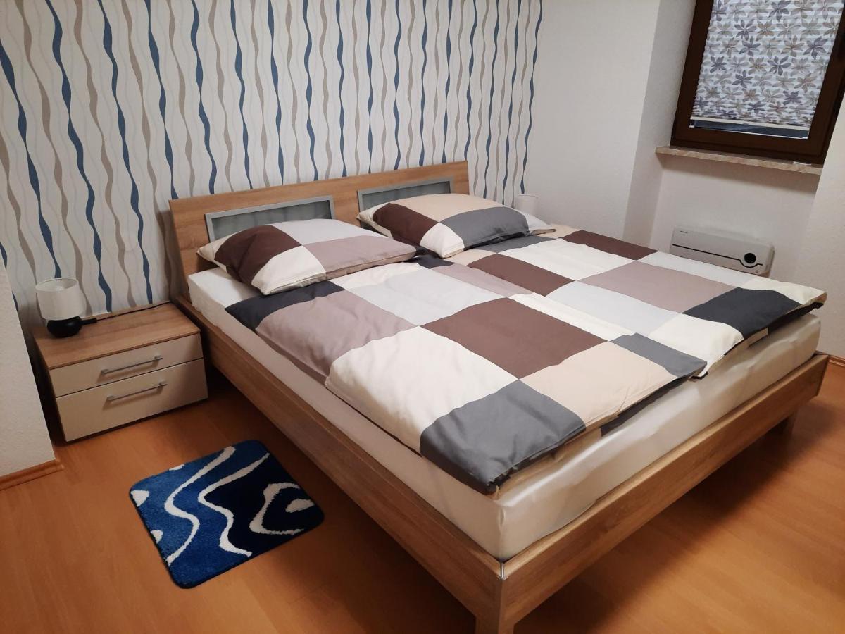 Ferienwohnung Roter Riesling Zell Eksteriør billede