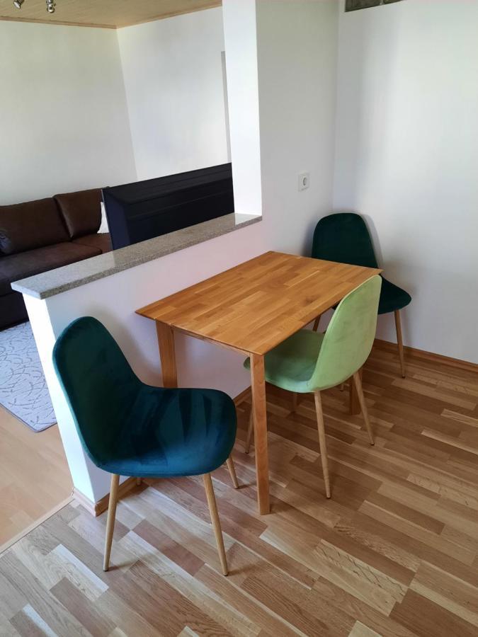 Ferienwohnung Roter Riesling Zell Eksteriør billede